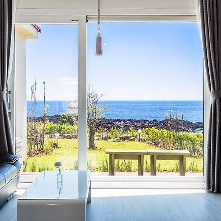 Jeju Turning Point Pension Σεογκουίπο Εξωτερικό φωτογραφία